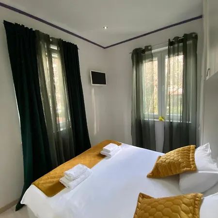 George Apartment, Renovated 2024, Downtown Apartman Split