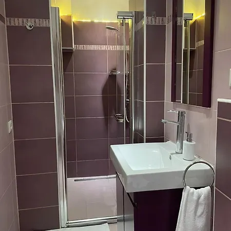 George Apartment, Renovated 2024, Downtown Апартаменты Сплит